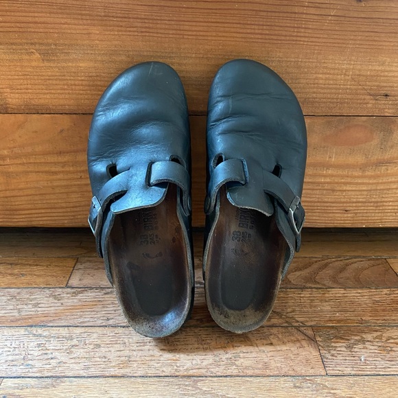 Birkenstock BOSTON Black Oiled Leather Clogs - Size 38 / 7 - Picture 2 of 3
